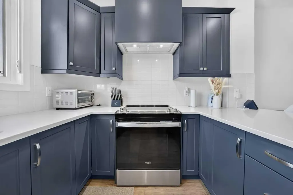 289 Magnolia Way SE Calgary AB T3M 3S5