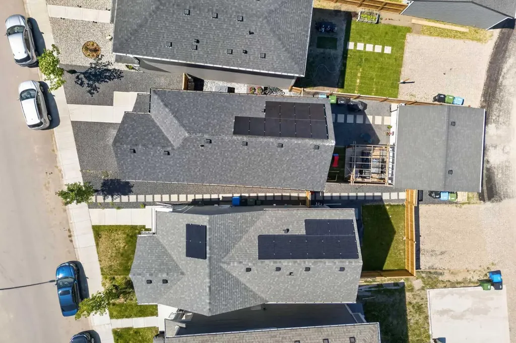 289 Magnolia Way SE Calgary AB T3M 3S5