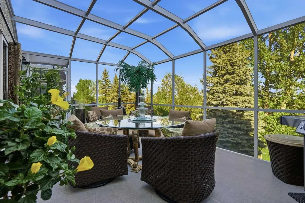 1649 Evergreen Hill SW Calgary AB T2Y 3B6