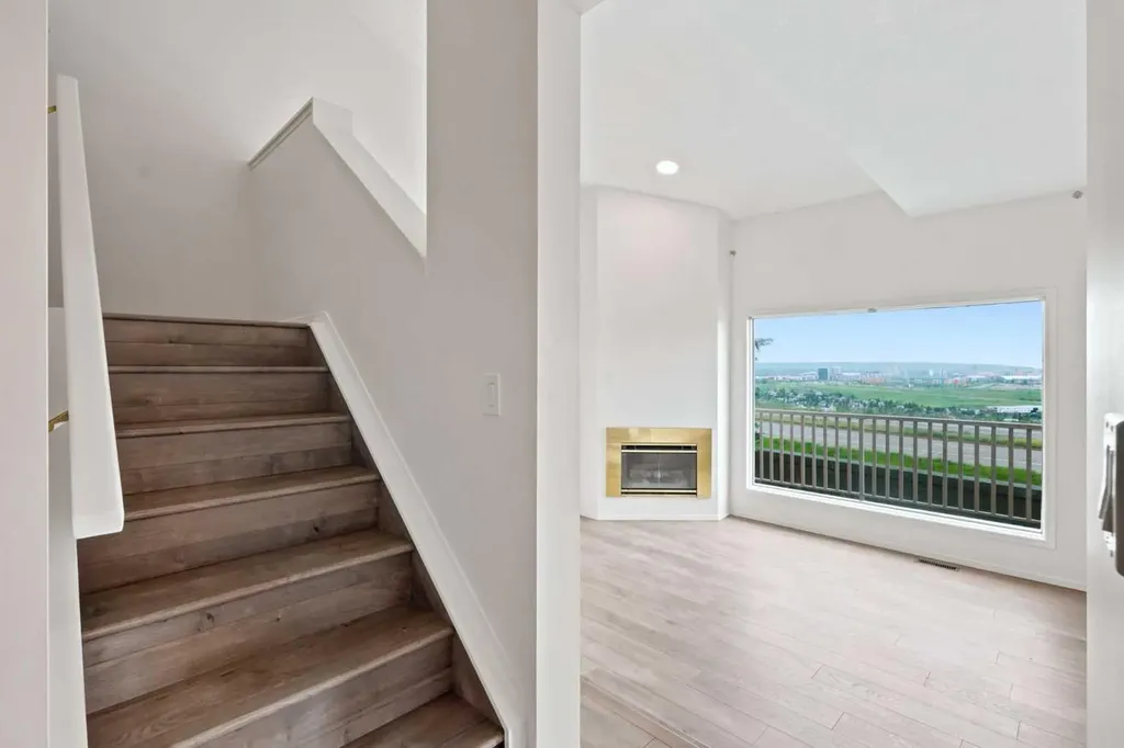 5810 Patina Drive SW Calgary AB T3H 2Y6