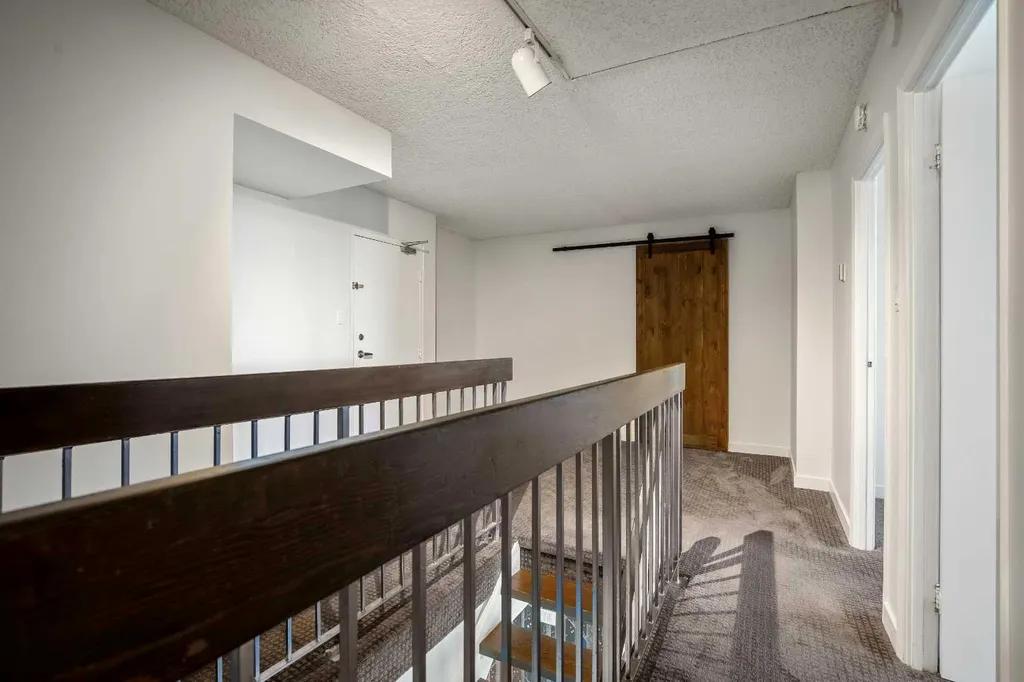 221 6 Avenue SE Calgary AB T2G 4Z9