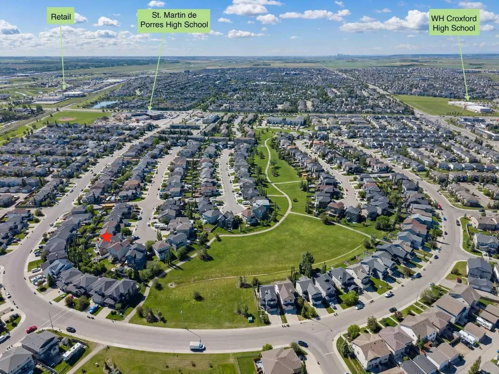 438 Luxstone Green SW Airdrie AB T4B 0A5