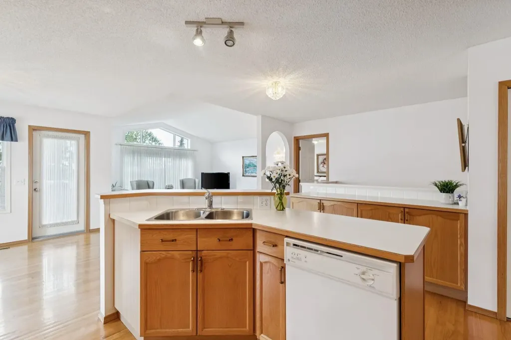 614 Sierra Madre Court SW Calgary AB T3H 3M5