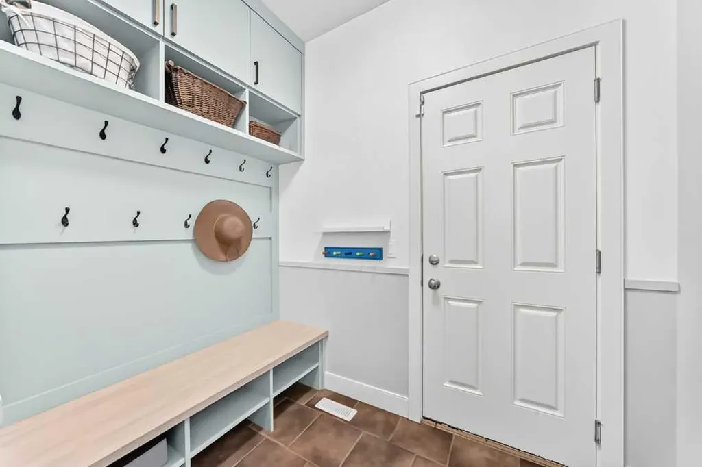 275 Aspen Hills Close SW Calgary AB T3H 0C8
