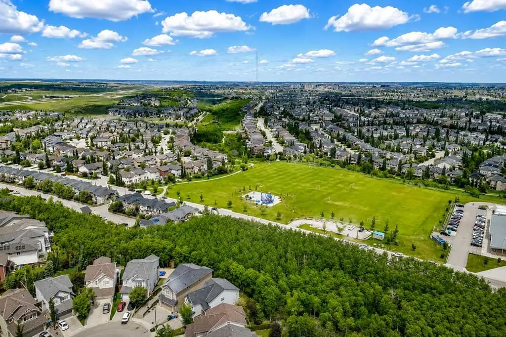275 Aspen Hills Close SW Calgary AB T3H 0C8