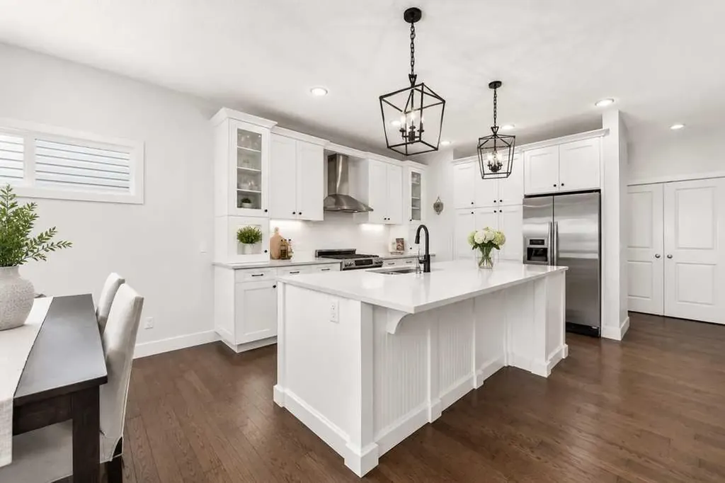 275 Aspen Hills Close SW Calgary AB T3H 0C8