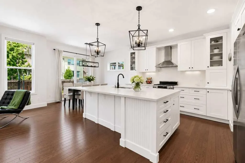 275 Aspen Hills Close SW Calgary AB T3H 0C8
