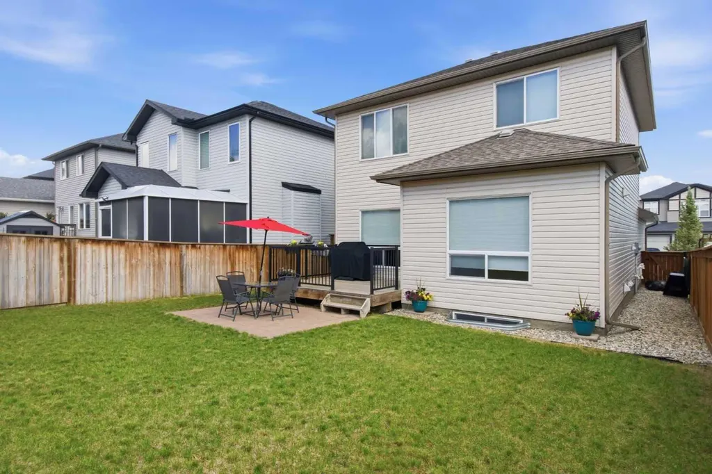 105 Wildrose Green Strathmore AB T1P 0G4