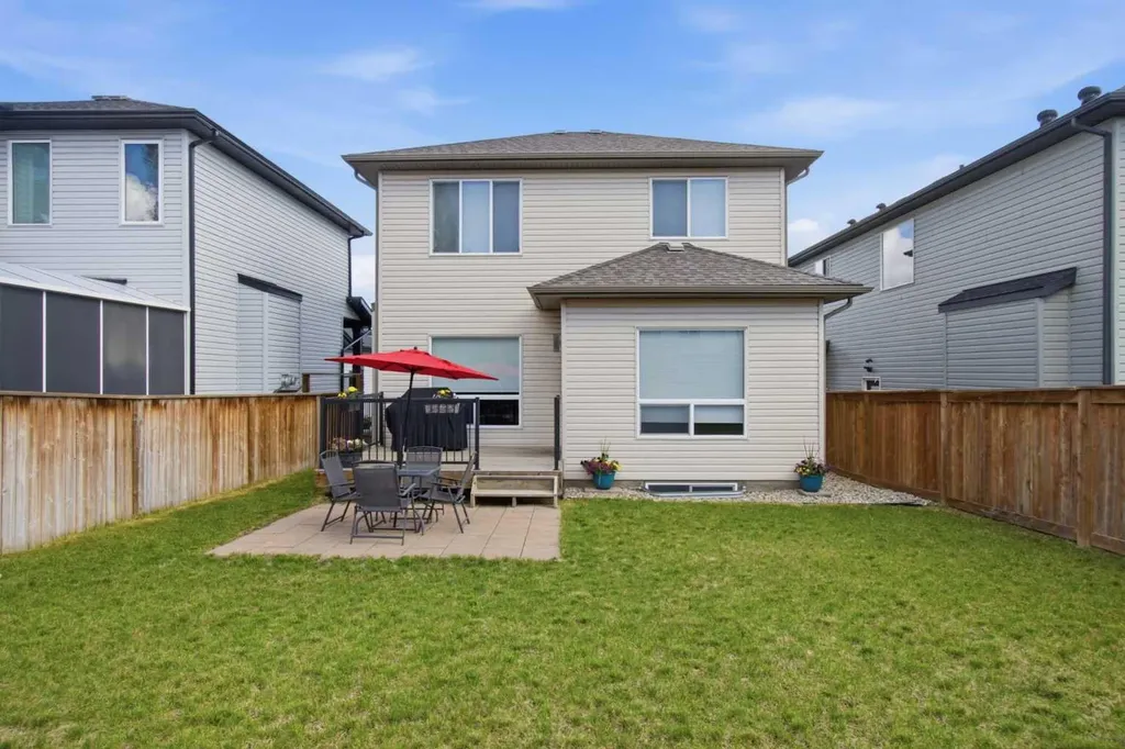 105 Wildrose Green Strathmore AB T1P 0G4