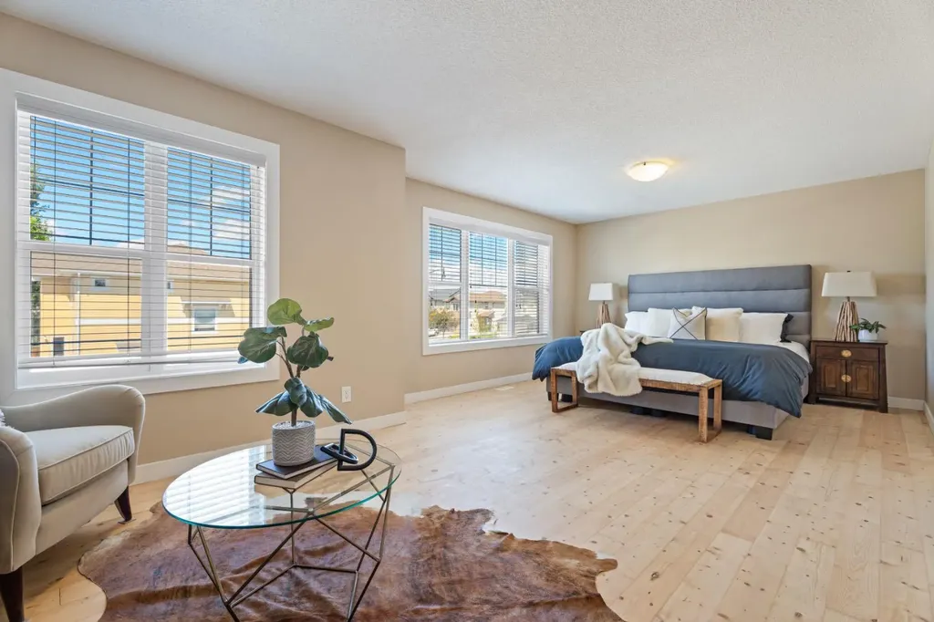 135 Drake Landing View Okotoks AB T1S 0A1