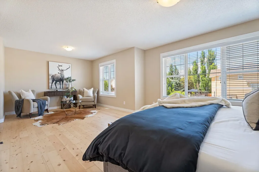135 Drake Landing View Okotoks AB T1S 0A1