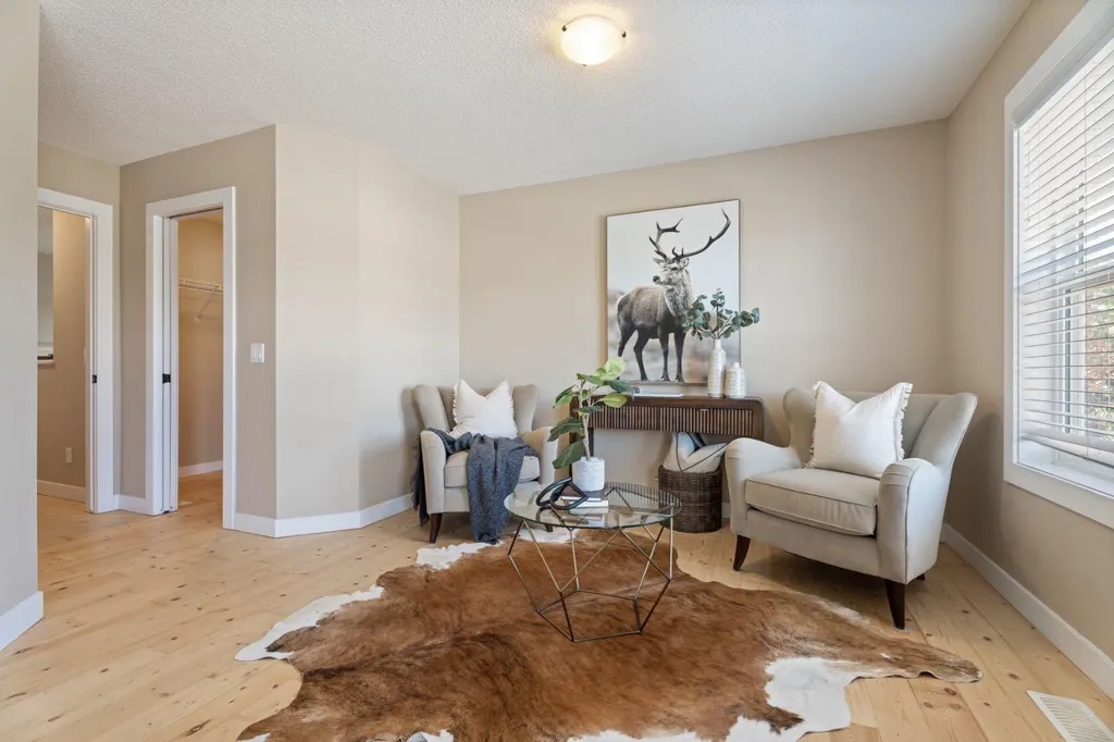 135 Drake Landing View Okotoks AB T1S 0A1