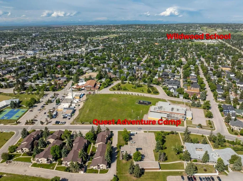 2 Hemlock Crescent SW Calgary AB T3C 2Z1