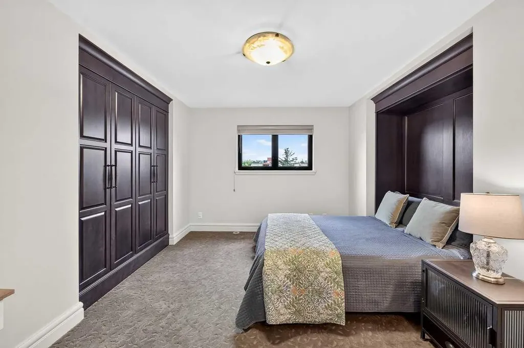 1214 Memorial Drive NW Calgary AB T2N3E5