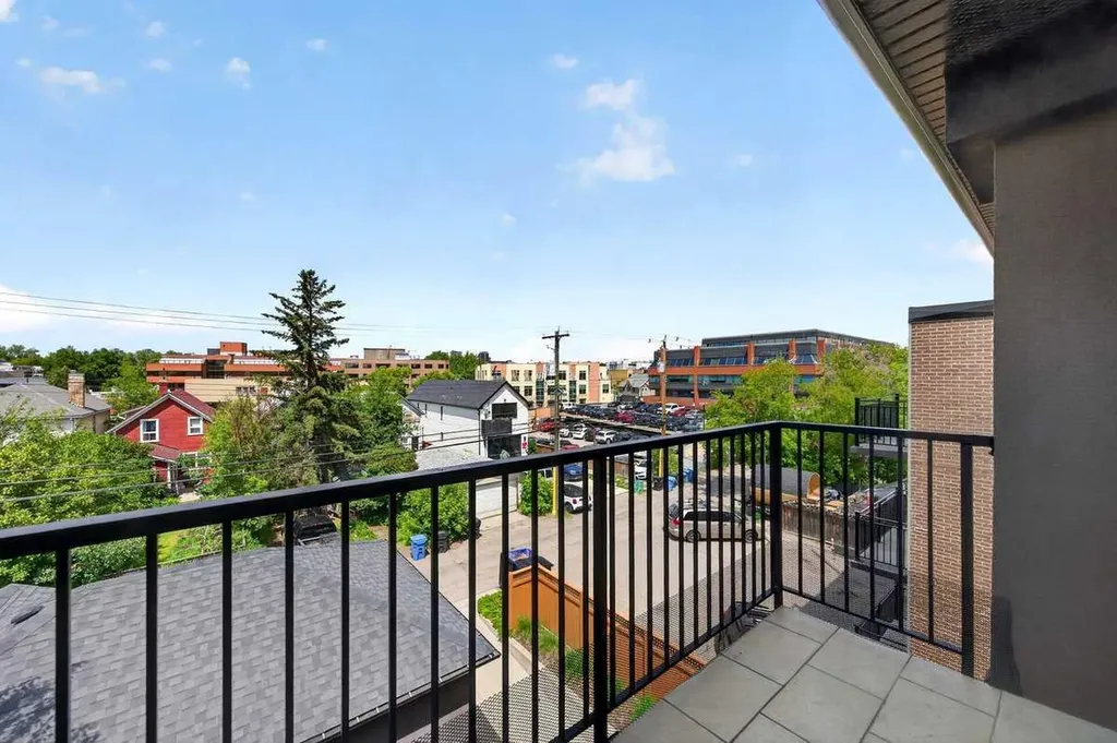 1214 Memorial Drive NW Calgary AB T2N3E5