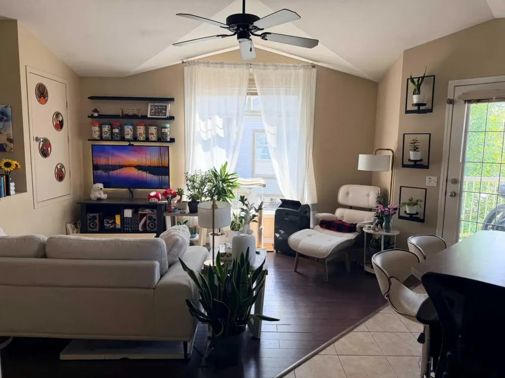 31 Jamieson Avenue Red Deer AB T4P 0H7