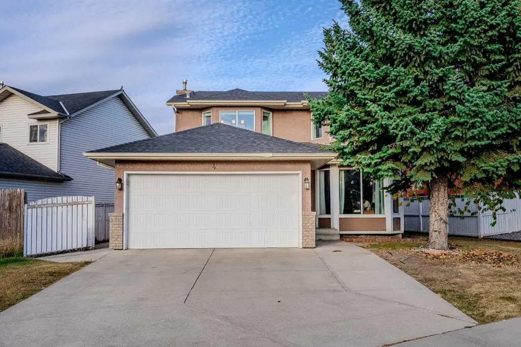 4 Del Ray Crescent NE Calgary AB T1Y 6V8
