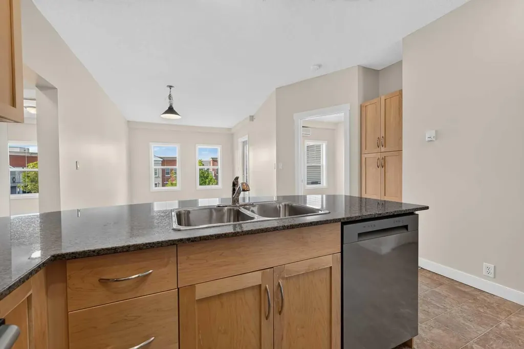 5605 Henwood Street SW Calgary AB T3E 7R2