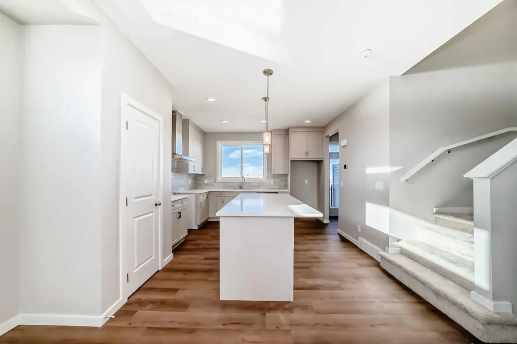 3037 Lanark Boulevard SE Airdrie AB T4A 3P1