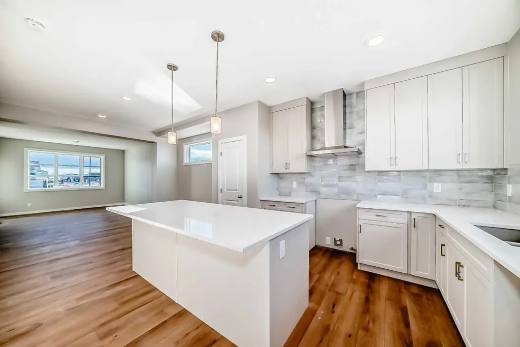 3037 Lanark Boulevard SE Airdrie AB T4A 3P1