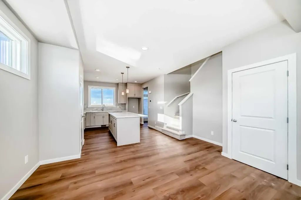 3037 Lanark Boulevard SE Airdrie AB T4A 3P1