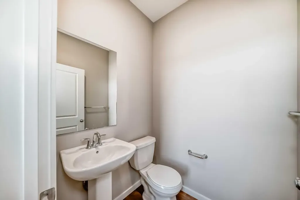 3037 Lanark Boulevard SE Airdrie AB T4A 3P1