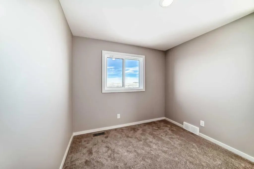 3037 Lanark Boulevard SE Airdrie AB T4A 3P1