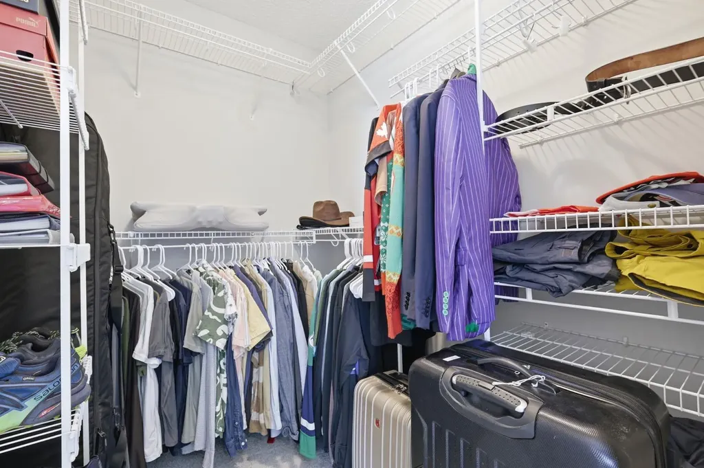 331 Millview Bay SW Calgary AB T2Y 3Y1