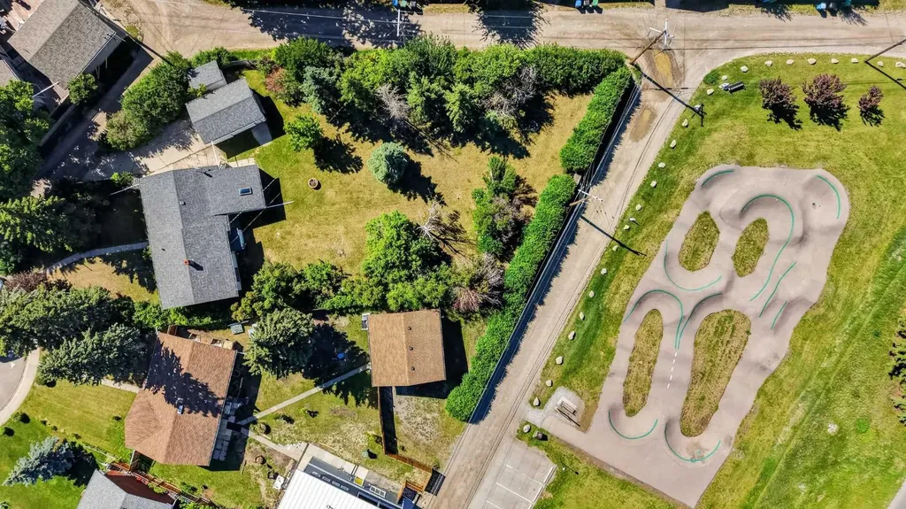 117 Fairview Drive SE Calgary AB T2H 1B4