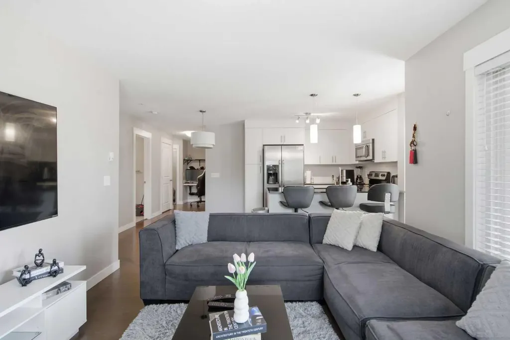 240 Skyview Ranch Road NE Calgary AB T3N0P4