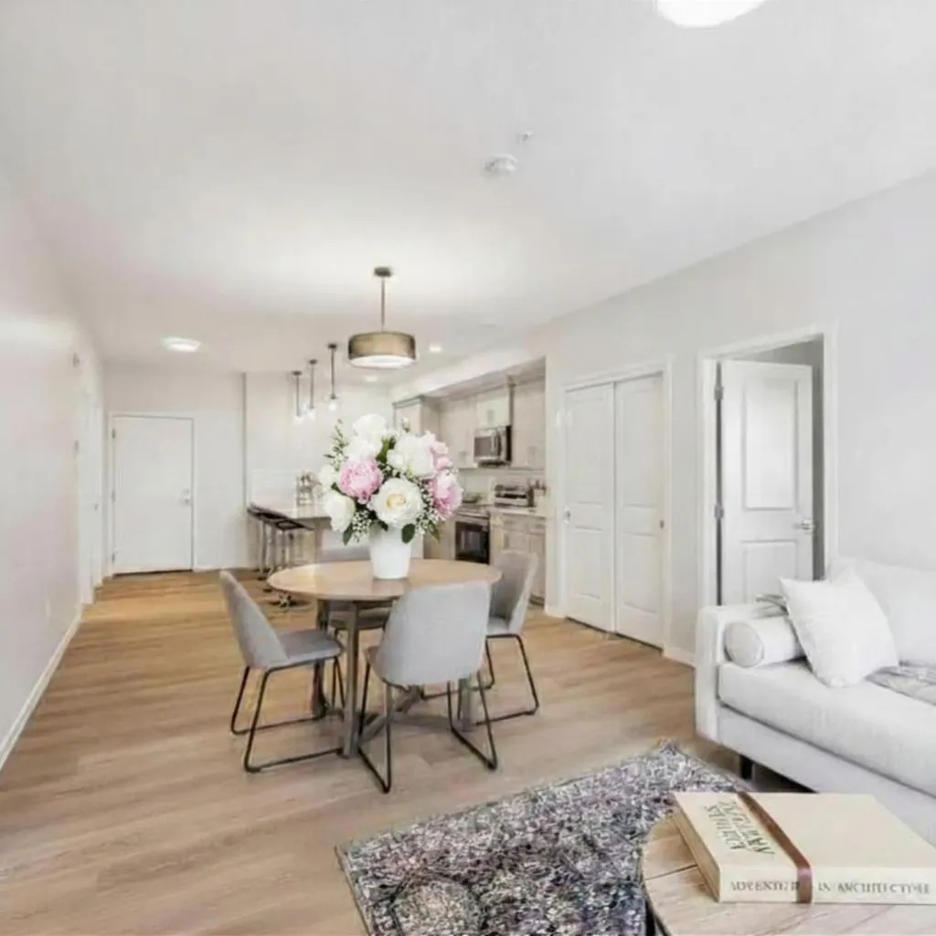 20295 Seton Way SE Calgary AB T3M3X3