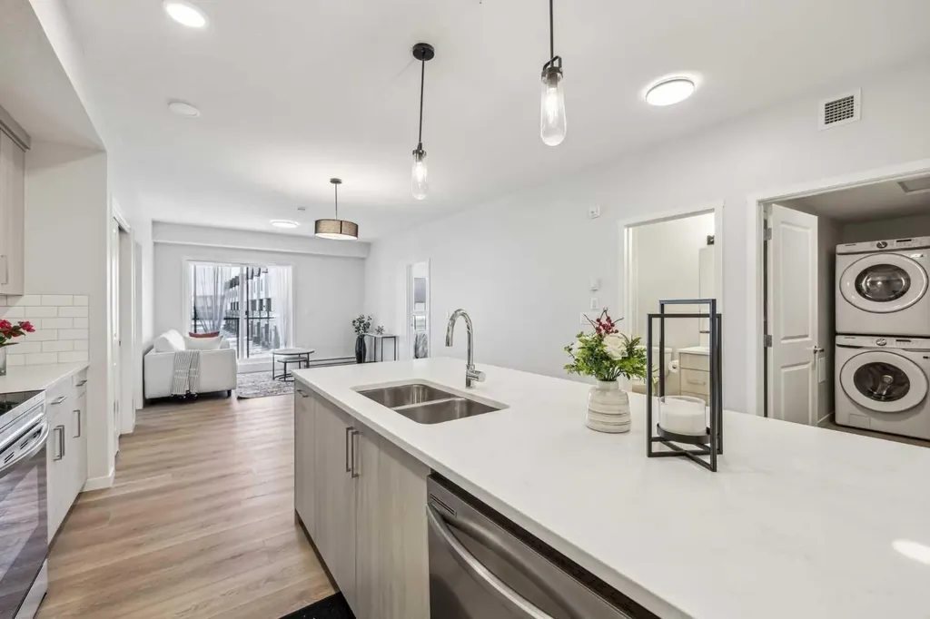 20295 Seton Way SE Calgary AB T3M3X3