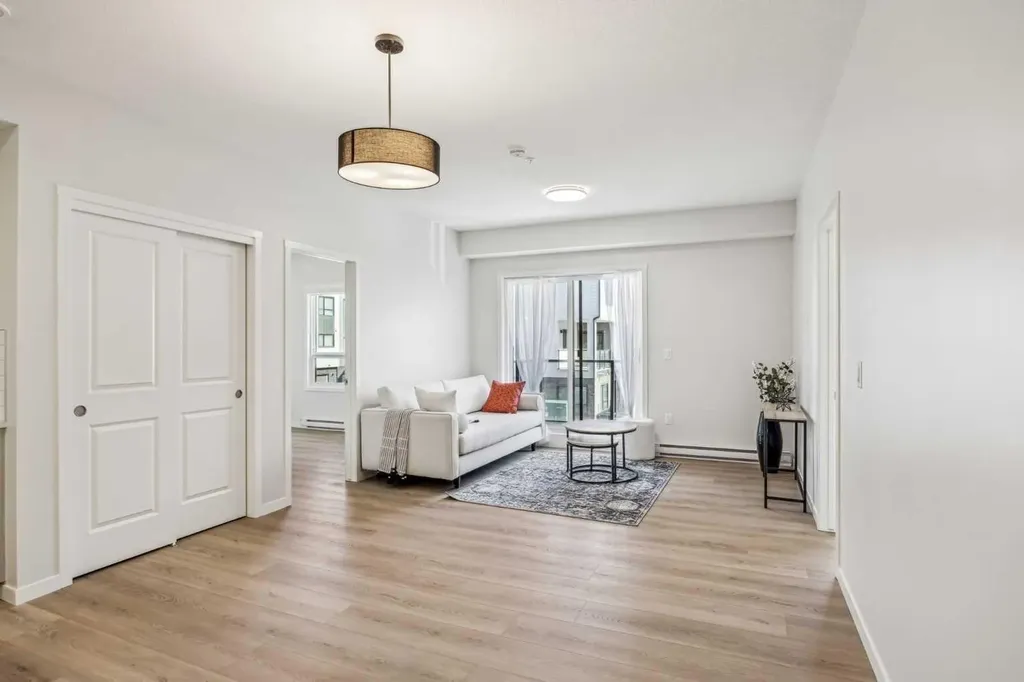 20295 Seton Way SE Calgary AB T3M3X3