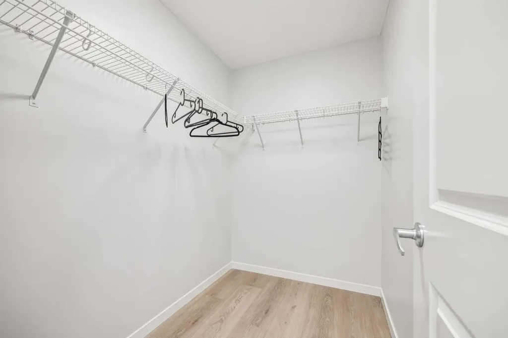 20295 Seton Way SE Calgary AB T3M3X3