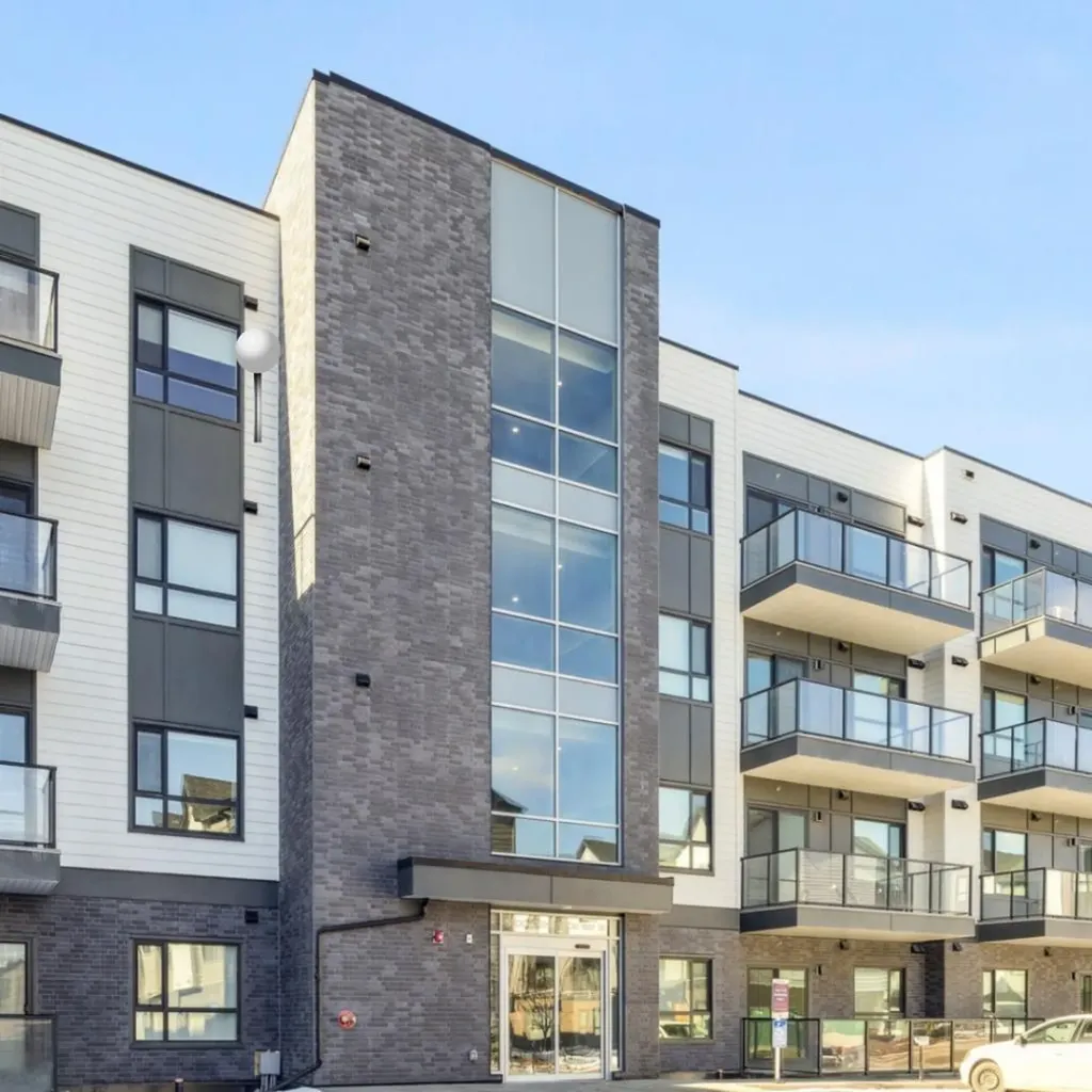 20295 Seton Way SE Calgary AB T3M3X3