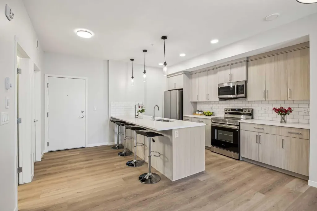 20295 Seton Way SE Calgary AB T3M3X3