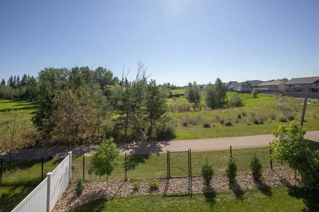 109 Ash Close Blackfalds AB T4M 0H9