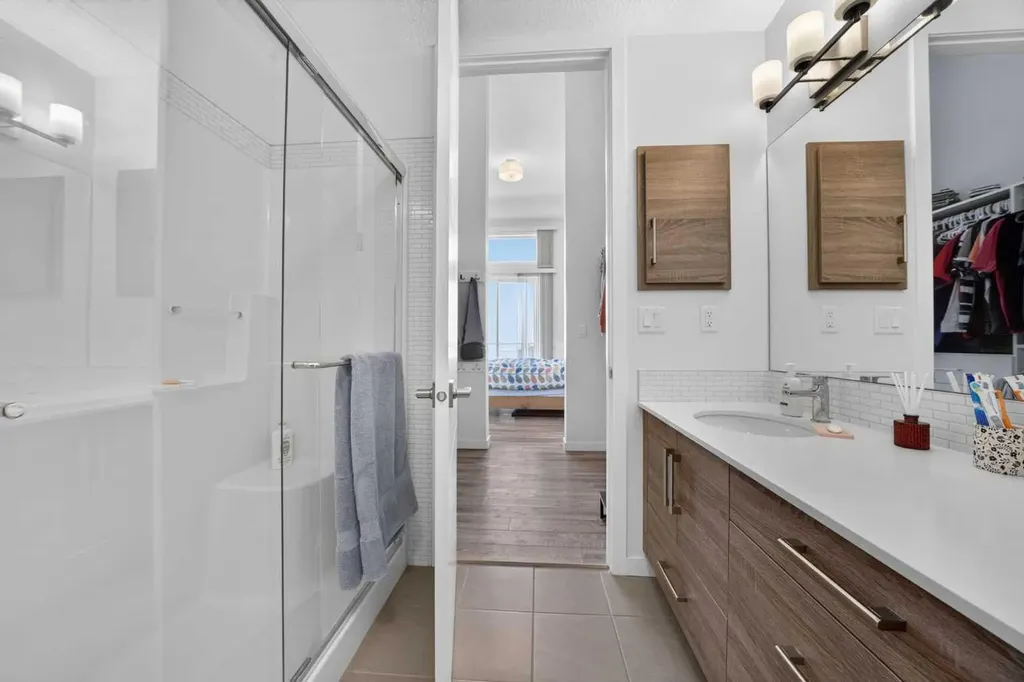 11 Mahogany Circle SE Calgary AB T3M 1N4