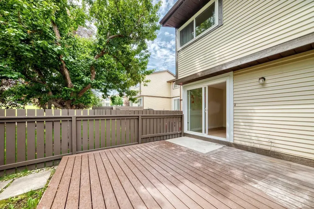 115 Bergen Road NW Calgary AB T3K 1P2
