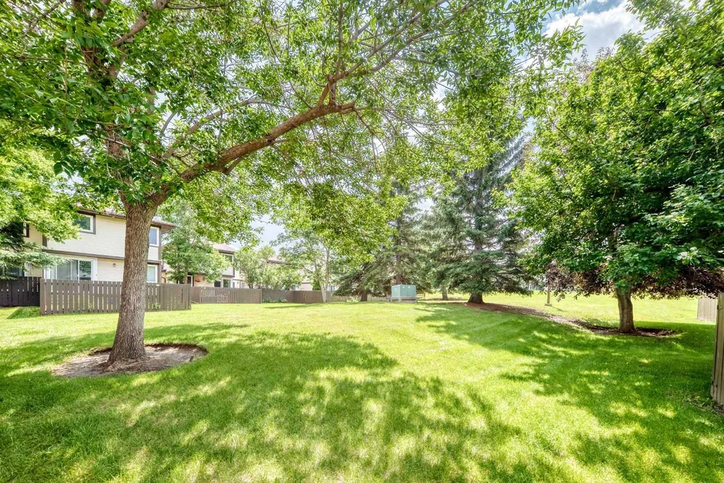 115 Bergen Road NW Calgary AB T3K 1P2