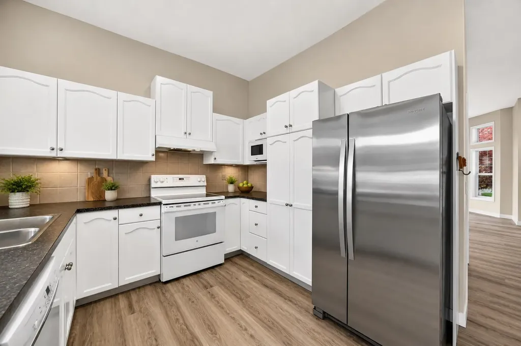 72 Prestwick Pond Terrace SE Calgary AB T2Z 3Z7