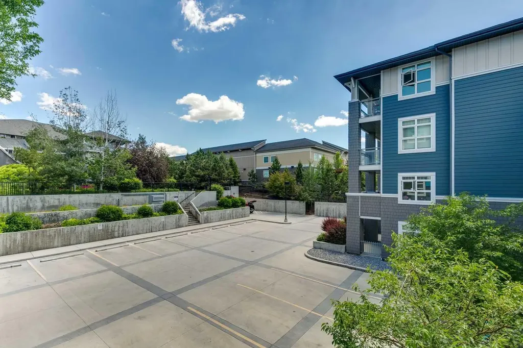 25 Auburn Meadows Avenue SE Calgary AB T3M 2L3