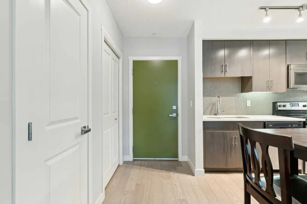 25 Auburn Meadows Avenue SE Calgary AB T3M 2L3