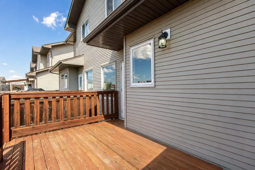 5542 Prairie Ridge Avenue Blackfalds AB T4M 0C2