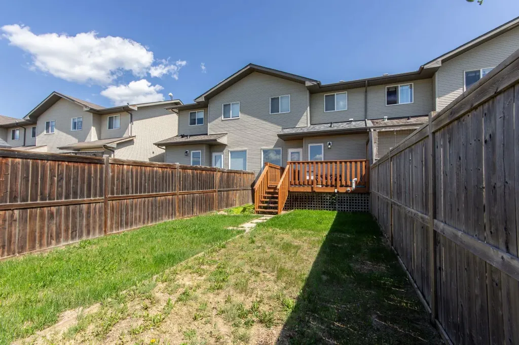 5542 Prairie Ridge Avenue Blackfalds AB T4M 0C2