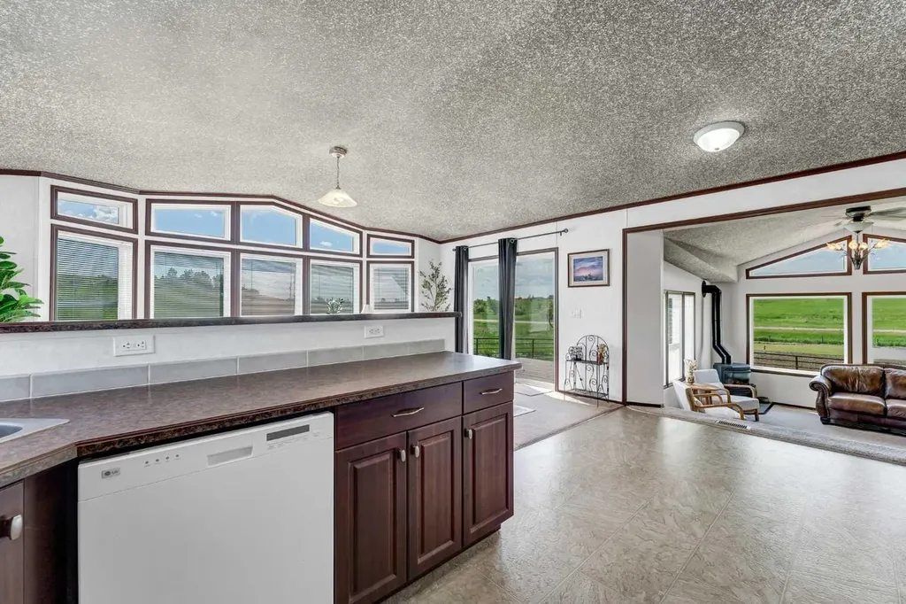 7308 Township Road 124 Rural Cypress County AB T1B 0K9