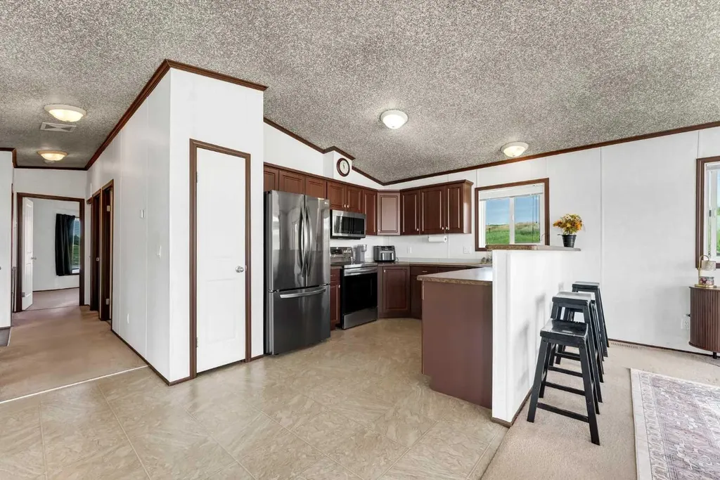 7308 Township Road 124 Rural Cypress County AB T1B 0K9