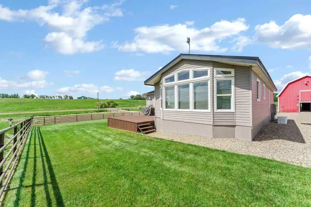 7308 Township Road 124 Rural Cypress County AB T1B 0K9