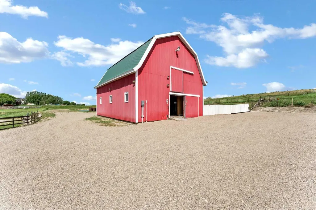 7308 Township Road 124 Rural Cypress County AB T1B 0K9