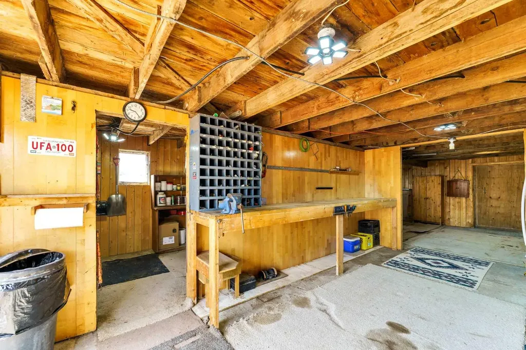 7308 Township Road 124 Rural Cypress County AB T1B 0K9